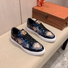 Versace Low Shoes